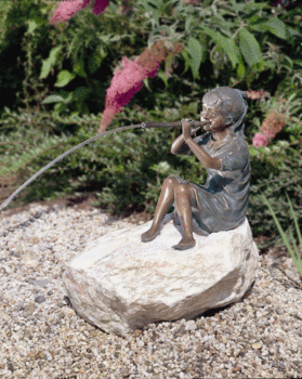 Aquascape Pond Spitter -  Girl Sitting with Flute 